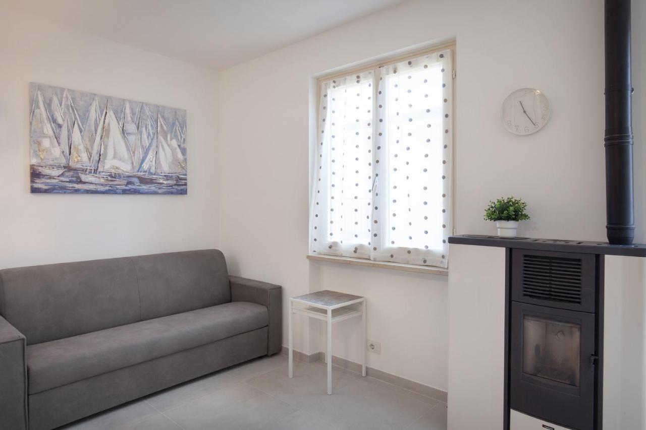 Apartment Prefontana With Pool Bardolino Buitenkant foto